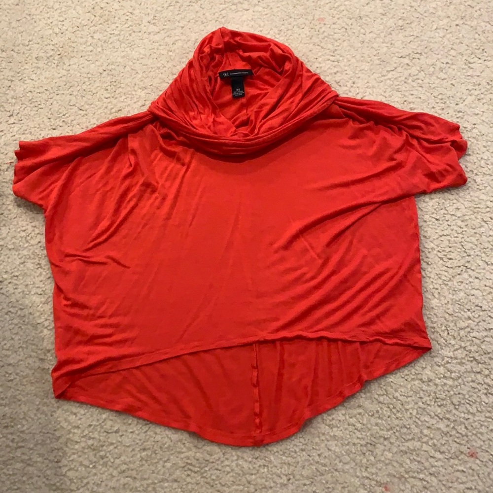 Women’s loose poncho style top